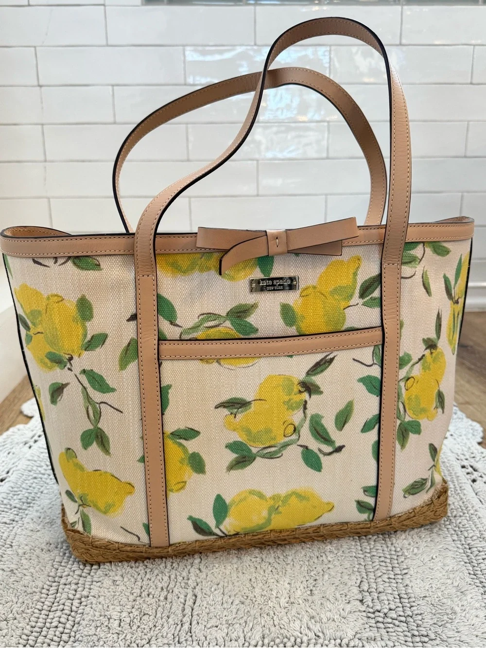 kate spade Espadrille Capri Painterly Canvas Lemon Print Tote - Picture 10 of 11